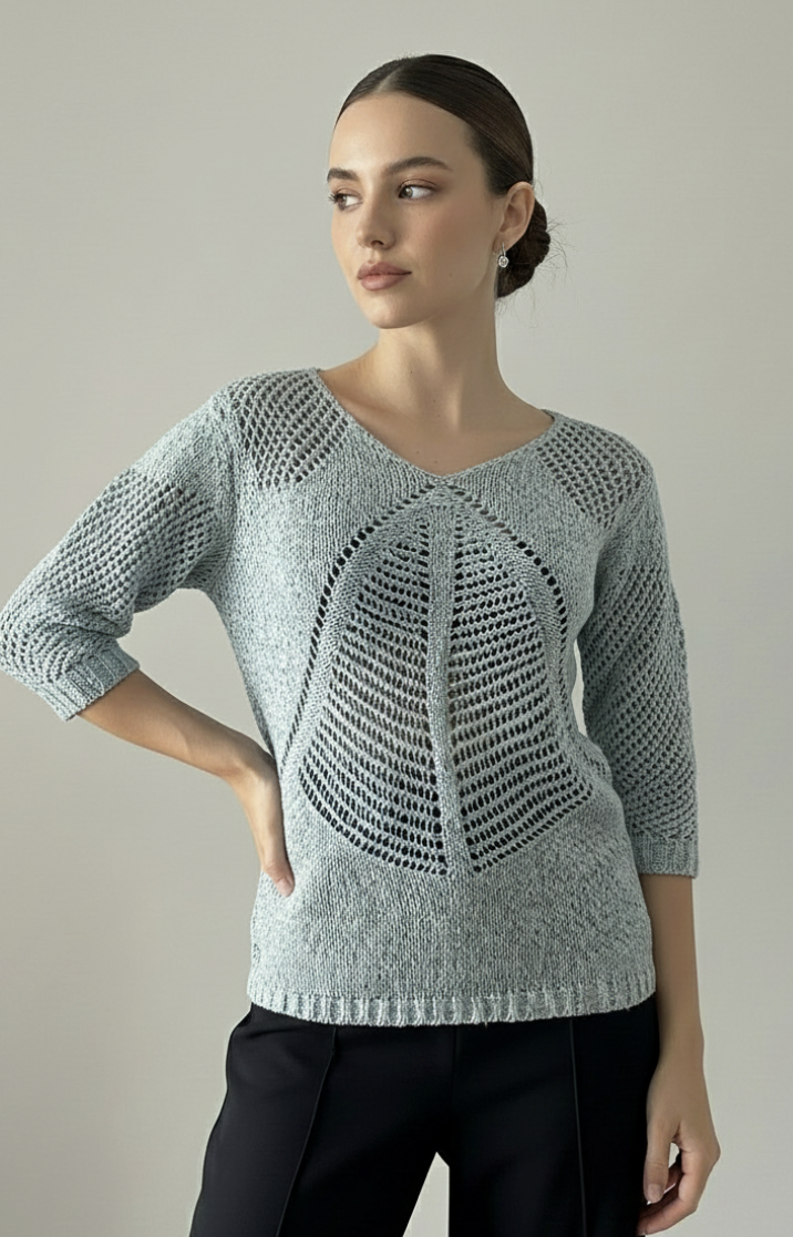 Suéter calado en tono verde agua con escote en V Woman&Now